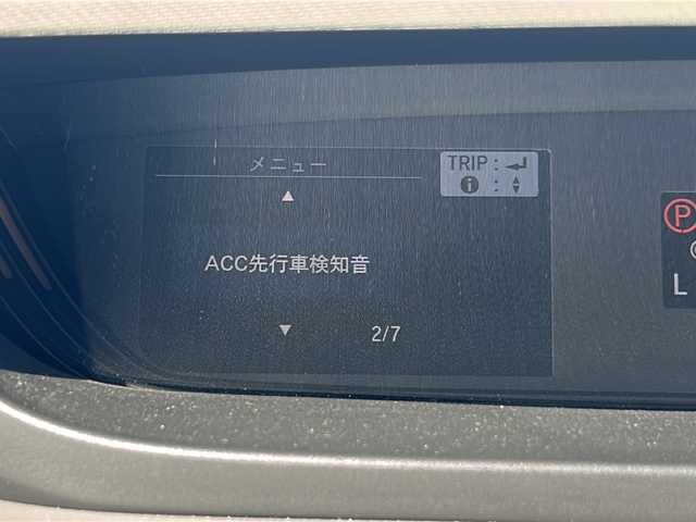 ホンダ フリード ハイブリット G 福島県 2023(令5)年 1.4万km プラチナホワイトパール ホンダセンシング　両側パワスラ　バックＣ　ＫＥＮＷＯＯＤナビ　フルセグ　ＢＴ　ワイパーデアイサー　追従クルコン　前方ドラレコ　ビルトインＥＴＣ　前席シートヒーター　ＬＥＤアクティブコーナリングライト