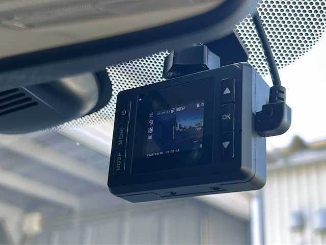 ホンダ フリード ハイブリット G 福島県 2023(令5)年 1.4万km プラチナホワイトパール ホンダセンシング　両側パワスラ　バックＣ　ＫＥＮＷＯＯＤナビ　フルセグ　ＢＴ　ワイパーデアイサー　追従クルコン　前方ドラレコ　ビルトインＥＴＣ　前席シートヒーター　ＬＥＤアクティブコーナリングライト