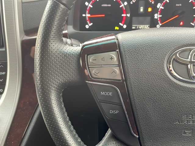 トヨタ ヴェルファイア 2．4Z 福井県 2012(平24)年 11.2万km ホワイトパールクリスタルシャイン (株)IDOMが運営する【じしゃロン福井店】の自社ローン専用車両になりますこちらは現金またはオートローンご利用時の価格です。自社ローンご希望の方は別途その旨お申付け下さい/純正HDDナビ/Bluetooth/フルセグTV/CD/DVD/バックカメラ/前後コーナーセンサー/オートライト/フォグライト/パワースライドドア/ドライブレコーダー/レーダー探知機/ETC/純正アルミホイール/ウォークスルー/オットマン/ドアバイザー/ステアリングスイッチ/プッシュスタート/スマートキー/スペアキー/保証書、取扱説明書