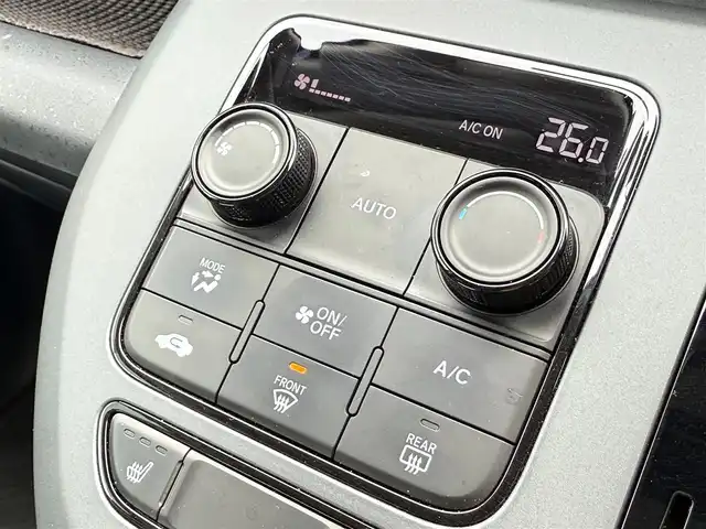 ホンダ フリード ハイブリット e:HEV クロスター 千葉県 2025(令7)年 1.7万km ベージュ 純正9インチメモリーナビ/フルセグTV/USB/Bluetooth/ワンオーナー/両側パワースライドドア/レーダークルーズコントロール/前後ドライブレコーダー/ホンダセンシング/ETC/ブラインドスポットモニター/シートヒーター/オートライト/LEDヘッドライト/フォグランプ/スマートキー/プッシュスタート/純正15インチAW