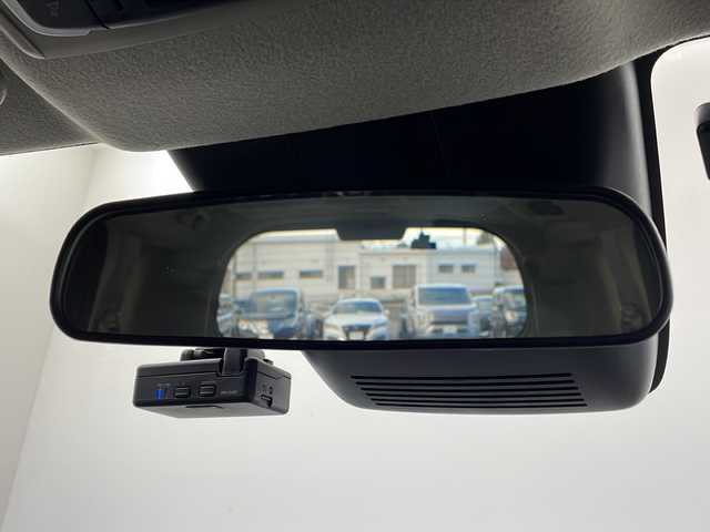 ホンダ フリード ハイブリット e:HEV クロスター 栃木県 2025(令7)年 1.7万km ベージュ ワンオーナー/純正9インチメモリーナビ/フルセグTV/USB/Bluetooth/バックカメラ/両側パワースライドドア/レーダークルーズコントロール/前後ドライブレコーダー/ホンダセンシング/ブラインドスポットモニター/シートヒーター/オートライト/ETC/LEDヘッドライト/フォグランプ/スマートキー/プッシュスタート/純正15インチAW