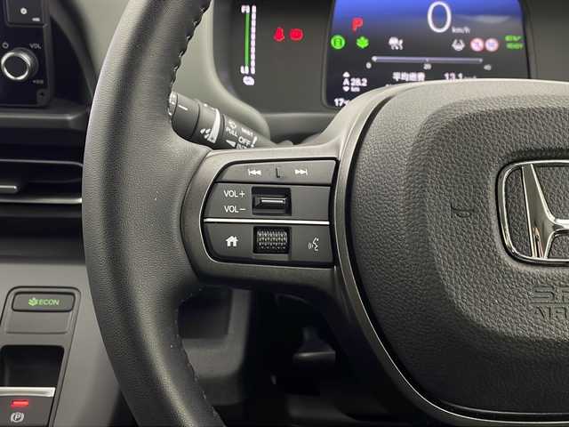 ホンダ フリード ハイブリット e:HEV クロスター 栃木県 2025(令7)年 1.7万km ベージュ ワンオーナー/純正9インチメモリーナビ/フルセグTV/USB/Bluetooth/バックカメラ/両側パワースライドドア/レーダークルーズコントロール/前後ドライブレコーダー/ホンダセンシング/ブラインドスポットモニター/シートヒーター/オートライト/ETC/LEDヘッドライト/フォグランプ/スマートキー/プッシュスタート/純正15インチAW