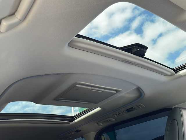 トヨタ ヴェルファイア Z Gエディション 長野県 2018(平30)年 5.1万km ホワイトパールクリスタルシャイン 禁煙車/純正SDナビ//CD/DVD/Bluetooth/HDMI/純正12.1型フリップダウンモニター/フルセグTV/バックカメラ/USB入力端子/両側パワースライドドア/電動リアゲート/レザーシート/前席パワーシート/前席シートヒーター/ステアリングヒーター/前後ドラレコ/ビルトインETC2.0/セーフティセンス/レーダークルーズコントロール/アイドリングストップ/電動パーキングブレーキ/ブレーキホールド/純正AW18インチ/LEDヘッドライト/スマートキー/プッシュスタート