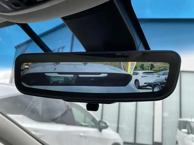 ホンダ オデッセイ ハイブリッド e:HEVアブソルート EX 大阪府 2021(令3)年 3.7万km プレミアムヴィーナスブラックP ホンダセンシング/両側パワースライドドア/純正10インチナビ/Bluetooth/HDMI/CD/DVD/フルセグTV/USB/フリップダウンモニター/マルチビューカメラシステム/ブラインドスポットモニター/パーキングセンサーシステム/前後ドライブレコーダー/純正デジタルインナーミラー/ビルトインETC/パワーバックドア/オットマン/DN席シートヒーター/DN席パワーシート/純正フロアマット/取扱説明書/保証書