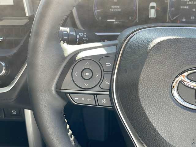 トヨタ カローラ クロス Z 東京都 2023(令5)年 0.4万km ダークブルーマイカM スマートキー/クルーズコントロール/ハンズフリーフォン/ETC2.0/純正ナビ/バックカメラ/LEDヘッドライト/フォグランプ/Bluetooth/ドリンクホルダー/運転席シートヒーター/助手席ヒートシーター/USB端子/安心降車アシスト