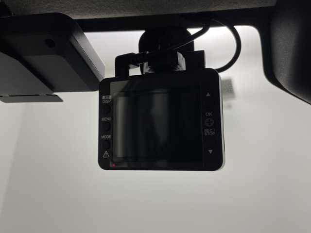 スズキ スペーシア カスタム HYBRID XS 道央・札幌 2024(令6)年 1.5万km ピュアホワイトパール/ブラック2トーン ・4WD/・スズキセーフティーサポート/・レーダークルーズコントロール/・純正ディスプレイオーディオ/・ナビ&BT&SD&HDMI&USB&フルセグTV/・AppleCarPlay&AndroidAuto/・全方位カメラ/・両側パワースライドドア/・アイドリングストップ/・ステアリングスイッチ/・ステアリングヒーター/・ハーフレザーシート/・前席シートヒーター/・ヘッドアップディスプレイ/・オートライト/・LEDヘッドライト/・スマートキー/・スペアキー/・積込スタッドレス社外AW付