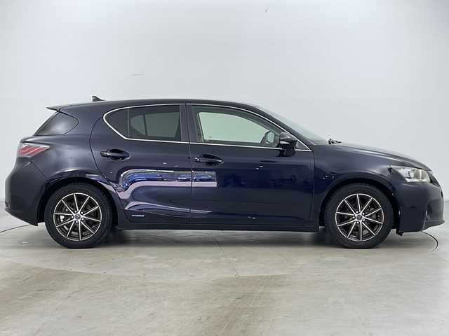 レクサス ＣＴ 200h バージョンC 道央・札幌 2011(平23)年 10.7万km ブラックオパールマイカ ・純正ナビTV&CD&DVD&BT/・バックカメラ/・パドルシフト/・クルーズコントロール/・前席シートヒーター/・ドアミラーヒーター/・社外ドライブレコーダー/・ビルトインETC/・純正AW付サマータイヤ積込/・横滑り防止