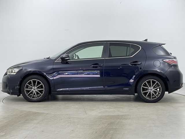 レクサス ＣＴ 200h バージョンC 道央・札幌 2011(平23)年 10.7万km ブラックオパールマイカ ・純正ナビTV&CD&DVD&BT/・バックカメラ/・パドルシフト/・クルーズコントロール/・前席シートヒーター/・ドアミラーヒーター/・社外ドライブレコーダー/・ビルトインETC/・純正AW付サマータイヤ積込/・横滑り防止