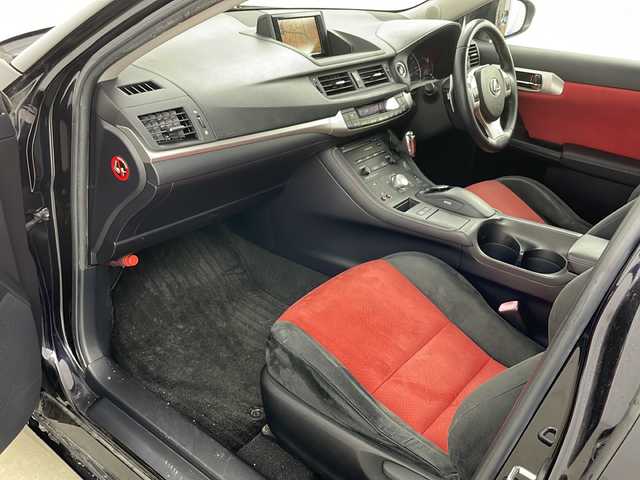 レクサス ＣＴ 200h バージョンC 道央・札幌 2011(平23)年 10.7万km ブラックオパールマイカ ・純正ナビTV&CD&DVD&BT/・バックカメラ/・パドルシフト/・クルーズコントロール/・前席シートヒーター/・ドアミラーヒーター/・社外ドライブレコーダー/・ビルトインETC/・純正AW付サマータイヤ積込/・横滑り防止