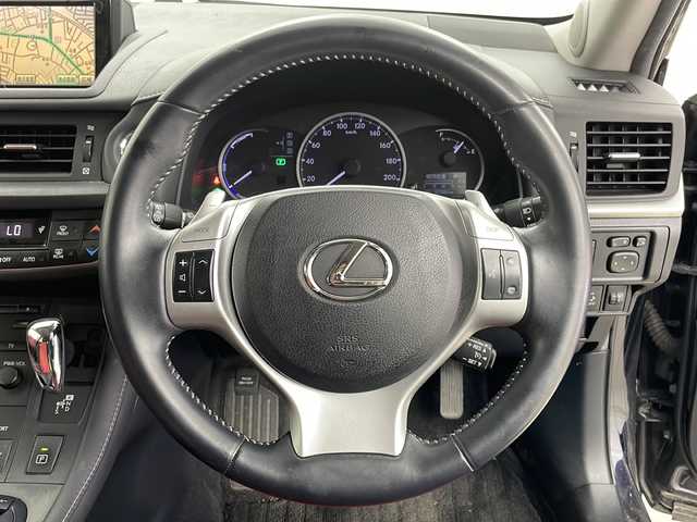 レクサス ＣＴ 200h バージョンC 道央・札幌 2011(平23)年 10.7万km ブラックオパールマイカ ・純正ナビTV&CD&DVD&BT/・バックカメラ/・パドルシフト/・クルーズコントロール/・前席シートヒーター/・ドアミラーヒーター/・社外ドライブレコーダー/・ビルトインETC/・純正AW付サマータイヤ積込/・横滑り防止