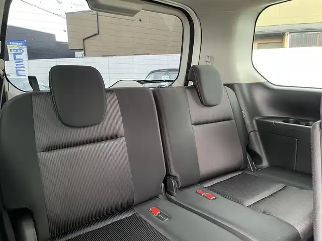 日産 セレナ ハイウェイスター 滋賀県 2016(平28)年 9.9万km ブリリアントホワイトパール (株)IDOMが運営する【じしゃロン草津店】の自社ローン専用車両になりますこちらは現金またはオートローンご利用時の価格です。自社ローンご希望の方は別途その旨お申付け下さい