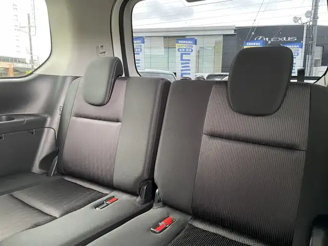 日産 セレナ ハイウェイスター 滋賀県 2016(平28)年 9.9万km ブリリアントホワイトパール (株)IDOMが運営する【じしゃロン草津店】の自社ローン専用車両になりますこちらは現金またはオートローンご利用時の価格です。自社ローンご希望の方は別途その旨お申付け下さい