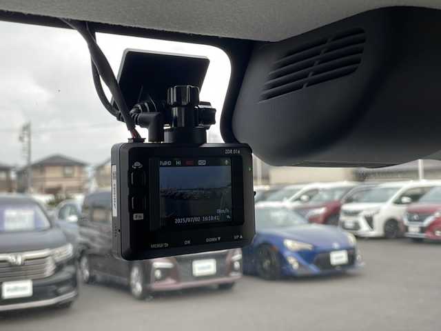 スズキ スペーシア ギア HYBRID XZ 栃木県 2020(令2)年 7.6万km オフブルーメタリック/ガンメタリック2トーンルーフ 社外SDナビ/ワンセグTV/バックカメラ/前後ドライブレコーダー/両側パワースライドドア/スペアキー/ETC/横滑り防止機能/盗難防止装置/レーンキープアシスト/クルーズコントロール/衝突被害軽減システム/アイドリングストップ/シートヒーター/プッシュスタート/ウォークスルー/純正フロアマット/スタッドレスタイヤ