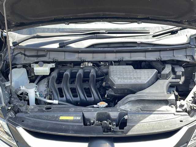 日産 セレナ ハイウェイスター Vセレクション 山口県 2017(平29)年 5.5万km ダイヤモンドブラック ワンオーナー/HDDナビ/フルセグテレビ/バックカメラ/クルーズコントロール/プッシュスタート/両側パワースライドドア/ビルトインETC/純正フロアマット/全方位カメラ/保証書/取扱説明書/クリアランスソナー/オートライト/ドライブレコーダー/純正アルミホイール/ドアバイザー/電格ミラー/LEDヘッドライト/サンシェード