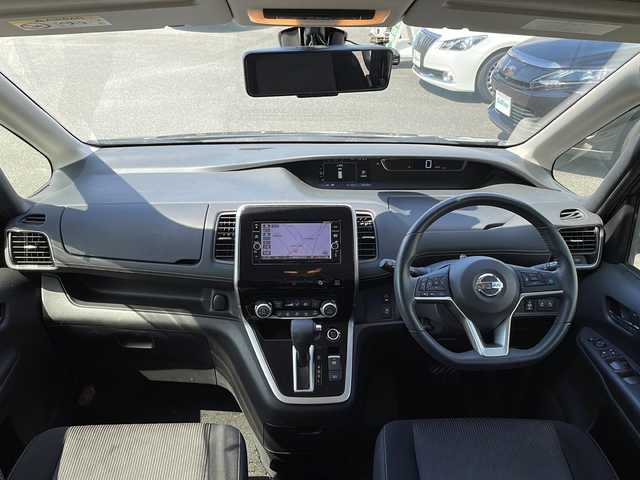 日産 セレナ ハイウェイスター Vセレクション 山口県 2017(平29)年 5.5万km ダイヤモンドブラック ワンオーナー/HDDナビ/フルセグテレビ/バックカメラ/クルーズコントロール/プッシュスタート/両側パワースライドドア/ビルトインETC/純正フロアマット/全方位カメラ/保証書/取扱説明書/クリアランスソナー/オートライト/ドライブレコーダー/純正アルミホイール/ドアバイザー/電格ミラー/LEDヘッドライト/サンシェード