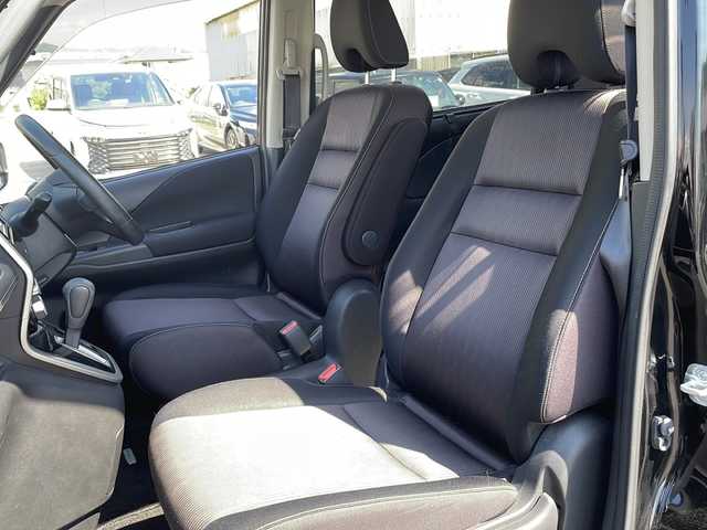 日産 セレナ ハイウェイスター Vセレクション 山口県 2017(平29)年 5.5万km ダイヤモンドブラック ワンオーナー/HDDナビ/フルセグテレビ/バックカメラ/クルーズコントロール/プッシュスタート/両側パワースライドドア/ビルトインETC/純正フロアマット/全方位カメラ/保証書/取扱説明書/クリアランスソナー/オートライト/ドライブレコーダー/純正アルミホイール/ドアバイザー/電格ミラー/LEDヘッドライト/サンシェード