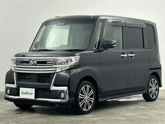 ダイハツ タント カスタム RS トップED SA Ⅲ 群馬県 2018(平30)年 6.7万km ブラックマイカメタリック 社外8型ナビ（ＣＤ．ＤＶＤ．ＢＴ．ＳＤ．フルセグ）　Ｂカメラ　純正フリップダウン　スマアシ３　衝突軽減　レーンキープアシスト　オートハイビーム　両側パワースライド　ＬＥＤヘッドライド　ＥＴＣ　オートリトラクターミラー　スペアキー　プッシュスタート　純正アルミ　LEDフォグランプ