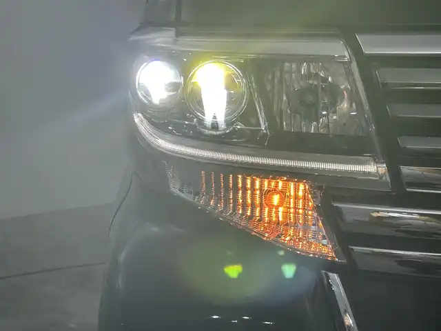 ダイハツ タント カスタム RS トップED SA Ⅲ 群馬県 2018(平30)年 6.7万km ブラックマイカメタリック 社外8型ナビ（ＣＤ．ＤＶＤ．ＢＴ．ＳＤ．フルセグ）　Ｂカメラ　純正フリップダウン　スマアシ３　衝突軽減　レーンキープアシスト　オートハイビーム　両側パワースライド　ＬＥＤヘッドライド　ＥＴＣ　オートリトラクターミラー　スペアキー　プッシュスタート　純正アルミ　LEDフォグランプ