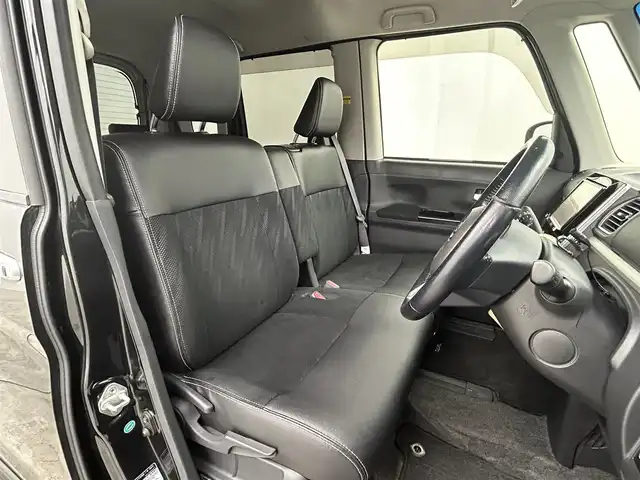 ダイハツ タント カスタム RS トップED SA Ⅲ 群馬県 2018(平30)年 6.7万km ブラックマイカメタリック 社外8型ナビ（ＣＤ．ＤＶＤ．ＢＴ．ＳＤ．フルセグ）　Ｂカメラ　純正フリップダウン　スマアシ３　衝突軽減　レーンキープアシスト　オートハイビーム　両側パワースライド　ＬＥＤヘッドライド　ＥＴＣ　オートリトラクターミラー　スペアキー　プッシュスタート　純正アルミ　LEDフォグランプ