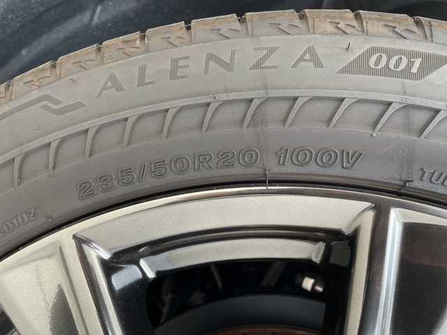 レクサス ＮＸ 350h Fスポーツ 愛知県 2023(令5)年 1.4万km ホワイトノーヴァガラスフレーク プリクラッシュセーフティーシステム/純正14型ディズプレイオーディオナビ/三眼LEDヘッドライト/サンルーフ/本革レザー/全方位カメラ/レーダークルーズコントロール/シートヒーター/エアシート/バックカメラ/電動リアゲート/パワーシート/ヘッドアップディスプレイ/コーナーセンサー/純正アルミホイール/ETC2.0/ブラインドスポットモニター/パドルシフト/ステアリングヒーター/インテリジェントミラー/レーンキープアシスト/オートマチックハイビーム/ドライブレコーダー/ワイヤレス充電機/フルセグ/Bluetooth/ステアリングスイッチ/スマートキー/プッシュスタート