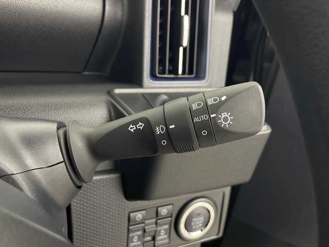 ダイハツ タント カスタム X 秋田県 2024(令6)年 0.1千km ブラックマイカメタリック ４ＷＤ/バックカメラ装着車両/両側パワースライドドア/ウェルカムオープン/前席シートヒーター/ハーフレザーシート/オートブレーキホールド/プッシュスタート/スマートキー/スペアキー/オートライト/リアサンシェード/ＬＥＤヘッドライト/オーディオレス