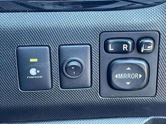 トヨタ エスティマ ハイブリッド アエラス プレミアムエディション 新潟県 2013(平25)年 9.3万km ホワイトパールクリスタルシャイン 純正メモリナビ/(AM/FM/Bluetooth/CD/DVD)/フルセグTV/バックカメラ/両側パワースライドドア/パワーシート(運転席)/アダプティブクルーズコントロール/オットマン/パワーバックドア/ETC/純正AW付サマータイヤ