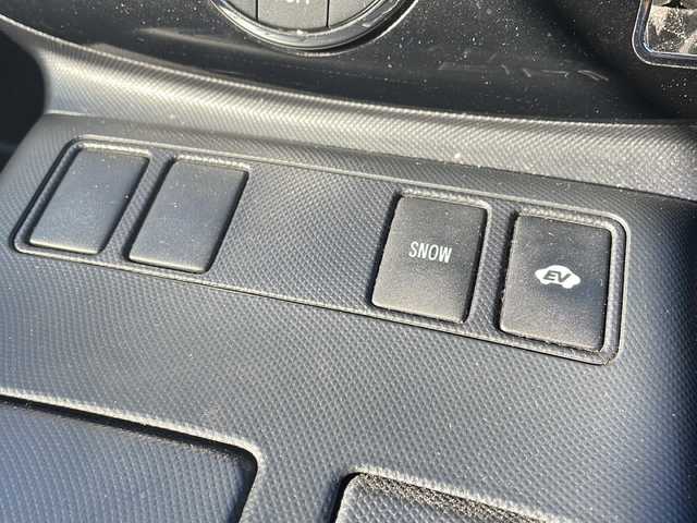 トヨタ エスティマ ハイブリッド アエラス プレミアムエディション 新潟県 2013(平25)年 9.3万km ホワイトパールクリスタルシャイン 純正メモリナビ/(AM/FM/Bluetooth/CD/DVD)/フルセグTV/バックカメラ/両側パワースライドドア/パワーシート(運転席)/アダプティブクルーズコントロール/オットマン/パワーバックドア/ETC/純正AW付サマータイヤ