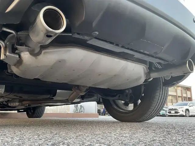 マツダ ＣＸ－３ 20S エクスクルーシブモッズ 滋賀県 2018(平30)年 4.4万km スノーフレイクホワイトパールマイカ 純正HDDナビ/(AM/FM/CD/DVD/フルセグ/Bluetooth/AUX)/バックカメラ/ビルトインETC/踏み間違い防止アシスト/ブレーキアシスト/プリクラッシュブレーキアシスト/ヒルスタート（坂道発進）アシスト/前方衝突防止支援システム/後側方衝突防止支援システム/TCS（トラクションコントロールシステム）/VDC（ビークルダイナミクスコントロール）/レーンキープアシスト/車間自動制御システム	/ASCD（オートスピードコントロール装置）/ABS（アンチロックブレーキシステム）/バックビューモニター/コーナー・バックセンサー（ソナー）/標識検知機能/運転席・助手席シートヒーター/電動格納ミラー/電子パーキング/ブレーキホールド/ステアリングスイッチ/ステアリングヒーター/パドルシフト/オートライト/オートハイビーム/LEDヘッドライト/フロントフォグ/フルオートエアコン/USB端子/プッシュスタート/スマートキー/純正フロアマット