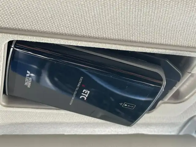 マツダ ＣＸ－３ 20S エクスクルーシブモッズ 滋賀県 2018(平30)年 4.4万km スノーフレイクホワイトパールマイカ 純正HDDナビ/(AM/FM/CD/DVD/フルセグ/Bluetooth/AUX)/バックカメラ/ビルトインETC/踏み間違い防止アシスト/ブレーキアシスト/プリクラッシュブレーキアシスト/ヒルスタート（坂道発進）アシスト/前方衝突防止支援システム/後側方衝突防止支援システム/TCS（トラクションコントロールシステム）/VDC（ビークルダイナミクスコントロール）/レーンキープアシスト/車間自動制御システム	/ASCD（オートスピードコントロール装置）/ABS（アンチロックブレーキシステム）/バックビューモニター/コーナー・バックセンサー（ソナー）/標識検知機能/運転席・助手席シートヒーター/電動格納ミラー/電子パーキング/ブレーキホールド/ステアリングスイッチ/ステアリングヒーター/パドルシフト/オートライト/オートハイビーム/LEDヘッドライト/フロントフォグ/フルオートエアコン/USB端子/プッシュスタート/スマートキー/純正フロアマット