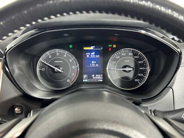 スバル インプレッサ スポーツ 1．6i－Lアイサイト 神奈川県 2017(平29)年 4.5万km クリスタルホワイトP 純正7型メモリーナビゲーション【MF-0206】/フルセグ　CD DVD　USB　iPod　AUX　Bluetooth　AM FM/バックカメラ/クリアビューパック/革巻きステアリングホイールセット/キーレスアクセス/プッシュスタート/アイサイトver3/ブラインドスポットモニター/全車速追従機能付クルーズコントロール/プリクラッシュブレーキ/アダブティブレーンキープ/AT誤発進/誤後進抑制制御/ふらつき警報/車線逸脱警報/歩行者発進お知らせ/アイドリングストップ/パドルシフト/純正前方ドライブレコーダー/ETC/電動パーキングブレーキ/ダウンヒルアシストコントロール/nanoe/SRH/純正リアスポイラー/LEDLiner/LEDヘッドランプ/オートライト/フロントフォグランプ/リアフォグランプ/ヘッドライトウォッシャー/純正16インチアルミホイール