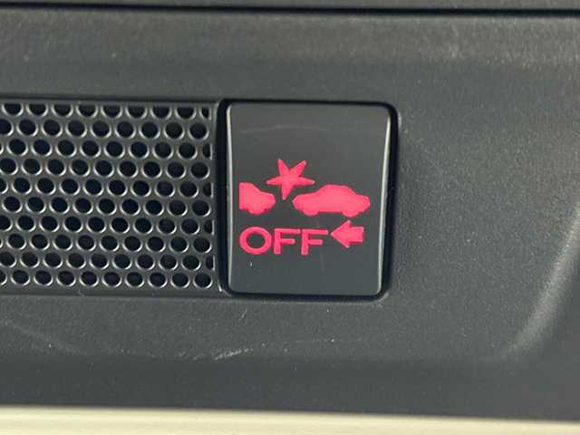 スバル インプレッサ スポーツ 1．6i－Lアイサイト 神奈川県 2017(平29)年 4.5万km クリスタルホワイトP 純正7型メモリーナビゲーション【MF-0206】/フルセグ　CD DVD　USB　iPod　AUX　Bluetooth　AM FM/バックカメラ/クリアビューパック/革巻きステアリングホイールセット/キーレスアクセス/プッシュスタート/アイサイトver3/ブラインドスポットモニター/全車速追従機能付クルーズコントロール/プリクラッシュブレーキ/アダブティブレーンキープ/AT誤発進/誤後進抑制制御/ふらつき警報/車線逸脱警報/歩行者発進お知らせ/アイドリングストップ/パドルシフト/純正前方ドライブレコーダー/ETC/電動パーキングブレーキ/ダウンヒルアシストコントロール/nanoe/SRH/純正リアスポイラー/LEDLiner/LEDヘッドランプ/オートライト/フロントフォグランプ/リアフォグランプ/ヘッドライトウォッシャー/純正16インチアルミホイール