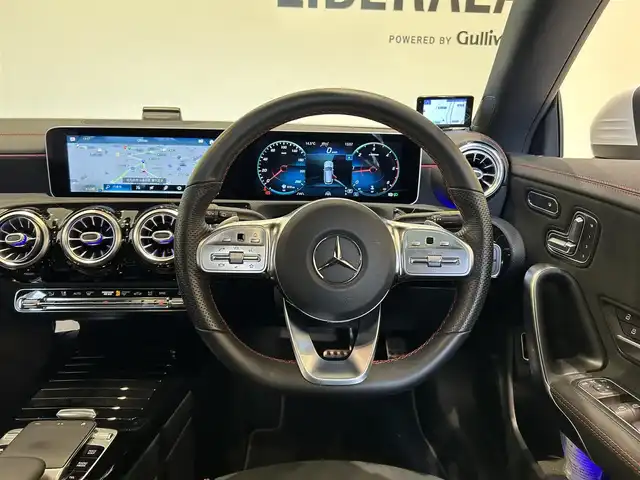 メルセデス・ベンツ ＣＬＡ２００ｄ Sブレーク AMGライン 福岡県 2019(令1)年 3.8万km デジタルホワイト レーダーセーフティーパッケージ/・アダプティブディスタンスアシスト/・アクティブブレーキアシスト/・アクティブブラインドスポットアシスト/アドバンスパッケージ/・360°カメラシステム/・ヘッドアップディスプレイ/・アドバンスドサウンドシステム/純正ナビ/フルセグTV/Bカメラ/全周囲カメラ/Bluetooth/ドラレコ/アンビエントライト/メモリ付パワーシート/シートヒーター/フットトランクオープナー/ETC/オートライト