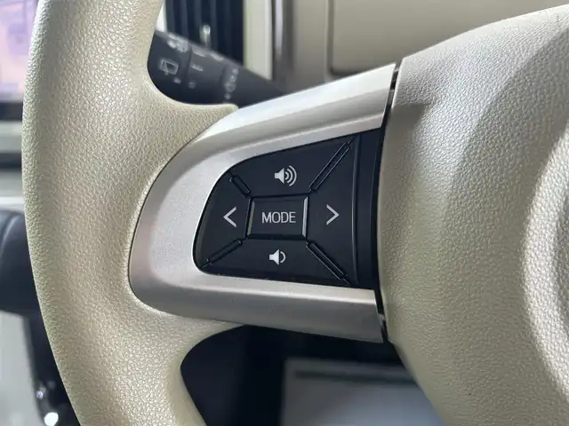 ダイハツ ムーヴ キャンバス X メイクアップ リミテッド SAⅢ 福島県 2019(令1)年 3.5万km スムースグレーマイカメタリック/ファイアークォーツレッドメタリック 2トーン 社外ナビ/・AM/FM/Bluetooth/フルセグTV/全方位カメラ/両側パワースライドドア/衝突軽減ブレーキ/レーンキープアシスト/オートライト/オートマチックハイビーム/アイドリングストップ/オートエアコン/前後ドライブレコーダー/ETC/ステアリングスイッチ