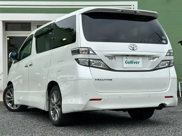 トヨタ ヴェルファイア 2．4Z プラチナセレクションⅡ 埼玉県 2010(平22)年 11.9万km ホワイトパールクリスタルシャイン Wサンルーフ/純正ナビTV/社外フリップダウンモニター/バックカメラ/両側パワースライドドア/パワーバックドア/ビルトインETC/前後ドライブレコーダー/横滑防止装置/クリアランスソナー/純正アルミホイール/二列目オットマン/プッシュスタート/オートライト/HID ヘッドライト/取扱説明書