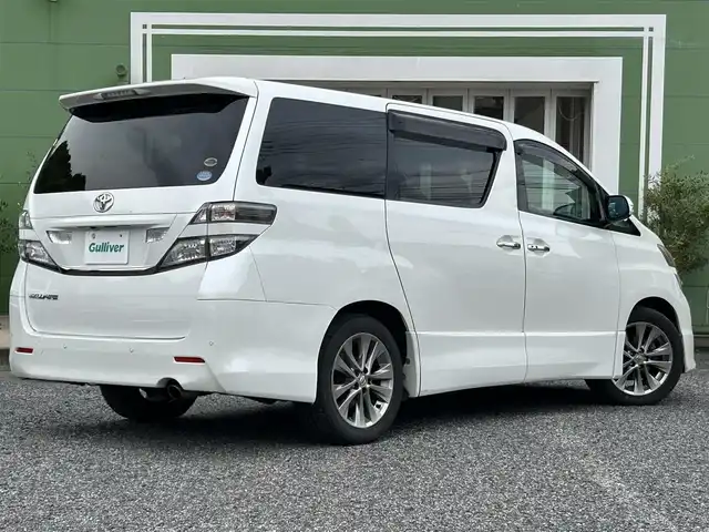 トヨタ ヴェルファイア 2．4Z プラチナセレクションⅡ 埼玉県 2010(平22)年 11.9万km ホワイトパールクリスタルシャイン Wサンルーフ/純正ナビTV/社外フリップダウンモニター/バックカメラ/両側パワースライドドア/パワーバックドア/ビルトインETC/前後ドライブレコーダー/横滑防止装置/クリアランスソナー/純正アルミホイール/二列目オットマン/プッシュスタート/オートライト/HID ヘッドライト/取扱説明書