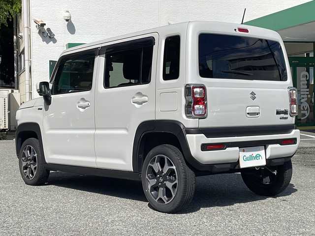 スズキ ハスラー HYBRID X 大阪府 2023(令5)年 1.9万km ピュアホワイトP ワンオーナー/純正メモリナビ/・DVD/CD/FM/AM/Bluetooth/・フルセグテレビ/ETC/ドライブレコーダー/バックカメラ/全周囲カメラ/衝突軽減ブレーキ/レーンキープアシスト/クルーズコントロール/盗難防止装置/革巻きステアリング/ステアリングリモコン/パワーシート（D席+N席）/シートヒーター（D席+N席）/コーナーセンサー/LEDヘッドライト/オートライト/オートエアコン/スマートキー/プッシュスタート/12V電源/USBジャック/純正フロアマット/取扱説明書/ナビ取扱説明書/保証書