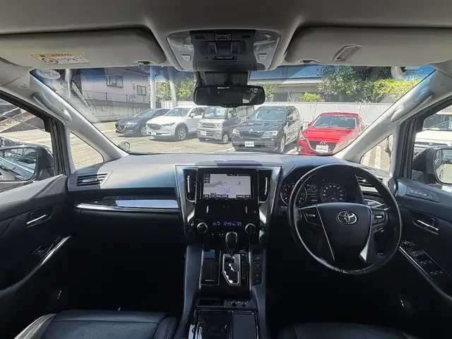 トヨタ ヴェルファイア Z Gエディション 熊本県 2018(平30)年 7.1万km ブラック ワンオーナー/モデリスタフルエアロ/モデリスタマフラー/モデリスタミラーガーニッシュ/モデリスタバックドアガーニッシュ/純正ディーラーナビ(NSZT-Y66T)/【フルセグTV/CD/DVD/Bluetooth】/バックカメラ/純正フリップダウンモニター(V12T-R66C)/両側パワースライドドア/衝突被害軽減システム/レーンキープアシスト/レーダークルーズコントロール/コーナーセンサー/合皮シート/前席パワーシート（D席メモリ付き）/前席シートヒーター/前席エアーシート/２列目オットマン/ハンドルヒーター/パワーバックドア/純正18インチアルミホイル/オートLEDライト/オートマチックハイビーム/ビルトインETC/純正フロアマット/横滑り防止装置/盗難防止装置/取扱説明書/保証書