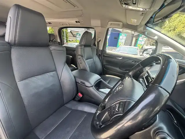 トヨタ ヴェルファイア Z Gエディション 熊本県 2018(平30)年 7.1万km ブラック ワンオーナー/モデリスタフルエアロ/モデリスタマフラー/モデリスタミラーガーニッシュ/モデリスタバックドアガーニッシュ/純正ディーラーナビ(NSZT-Y66T)/【フルセグTV/CD/DVD/Bluetooth】/バックカメラ/純正フリップダウンモニター(V12T-R66C)/両側パワースライドドア/衝突被害軽減システム/レーンキープアシスト/レーダークルーズコントロール/コーナーセンサー/合皮シート/前席パワーシート（D席メモリ付き）/前席シートヒーター/前席エアーシート/２列目オットマン/ハンドルヒーター/パワーバックドア/純正18インチアルミホイル/オートLEDライト/オートマチックハイビーム/ビルトインETC/純正フロアマット/横滑り防止装置/盗難防止装置/取扱説明書/保証書