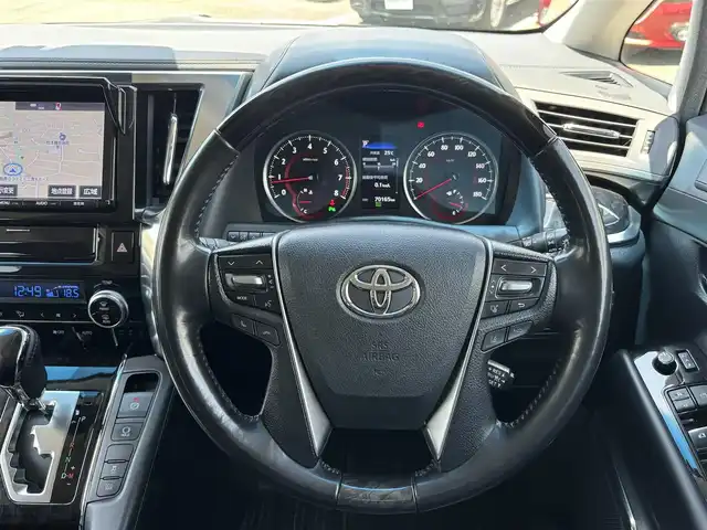 トヨタ ヴェルファイア Z Gエディション 熊本県 2018(平30)年 7.1万km ブラック ワンオーナー/モデリスタフルエアロ/モデリスタマフラー/モデリスタミラーガーニッシュ/モデリスタバックドアガーニッシュ/純正ディーラーナビ(NSZT-Y66T)/【フルセグTV/CD/DVD/Bluetooth】/バックカメラ/純正フリップダウンモニター(V12T-R66C)/両側パワースライドドア/衝突被害軽減システム/レーンキープアシスト/レーダークルーズコントロール/コーナーセンサー/合皮シート/前席パワーシート（D席メモリ付き）/前席シートヒーター/前席エアーシート/２列目オットマン/ハンドルヒーター/パワーバックドア/純正18インチアルミホイル/オートLEDライト/オートマチックハイビーム/ビルトインETC/純正フロアマット/横滑り防止装置/盗難防止装置/取扱説明書/保証書