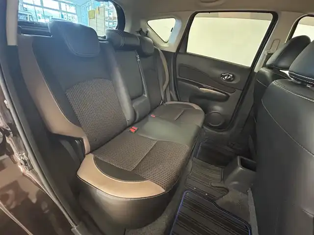 日産 ノート e－パワー メダリスト 群馬県 2020(令2)年 7.6万km インペリアルアンバーP エマージェンシーブレーキ/レーダークルーズコントロール/レーンディパーチャーウォーニング/クリアランスソナー/純正SDナビ/・フルセグTV/・DVD/CD/SD/AUX/・FM/AM/アラウンドビューモニター/デジタルインナーミラー/ドライブレコーダー/ETC/ステアリングスイッチ/ブラックハーフレザーシート/スマートキー/プッシュスタート/LEDヘッドライト/フォグランプ/オートライト/純正15インチAW/純正フロアマット/純正ドアバイザー/電動格納ウィンカーミラー/横滑り防止機能