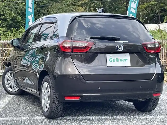 ホンダ フィット e:HEVホーム 埼玉県 2020(令2)年 2.2万km プレミアムグラマラスブロンズP 純正ナビTV/バックカメラ/前後ドラレコ/ETC/クリアランスソナー/オールシーズンタイヤ/プッシュスタート/スマートキー/走行２１１５３キロ/保証書付整備手帳/取扱説明書