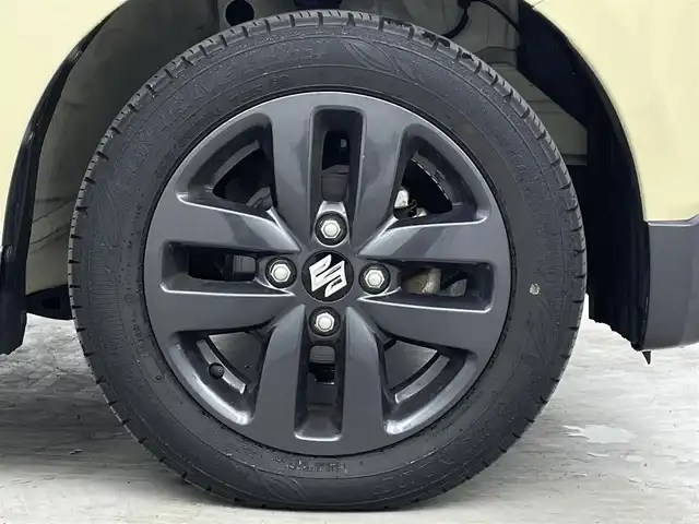 スズキ スペーシア ギア HYBRID XZ 埼玉県 2022(令4)年 2.1万km シフォンアイボリーM 純正9型DA　DVD　BT　CD　TV　全方位カメラ　両側電動スライドドア　シートヒーター　ＥＴＣ　ドライブレコーダー　ＬＥＤヘッドライト　ＨＵＤ　追従走行　フルセグＴＶ　衝突被害軽減　Ｂｌｕｅｔｏｏｔｈ　ルーフレール