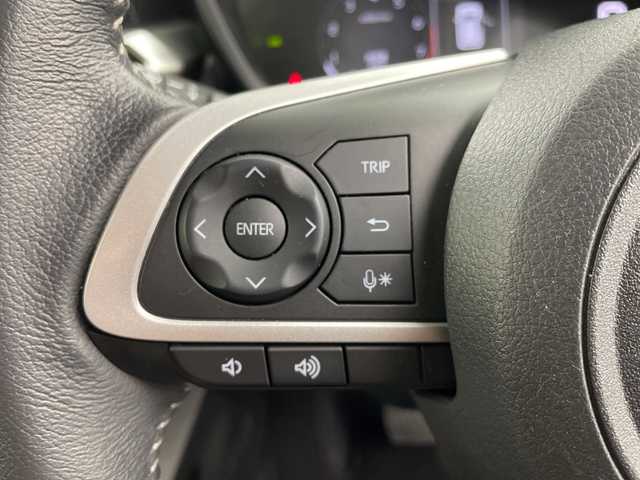 トヨタ ライズ Z 岐阜県 2024(令6)年 2.9万km シャイニングホワイトパール メモリーナビ/Bluetooth/USB/AM/FM/バックモニター/プリクラッシュセーフティシステム/レーンキープアシスト/クリアランスソナー/レーダークルーズコントロール/シートヒーター/ETC/ドライブレコーダー/電動パーキングブレーキ/ブレーキホールド/ステアリングスイッチ/オートLEDヘッドライト/フォグランプ/電動格納ミラー/オートリトラミラー/MTモード付/純正17インチアルミホイール/スマートキー/プッシュスタート