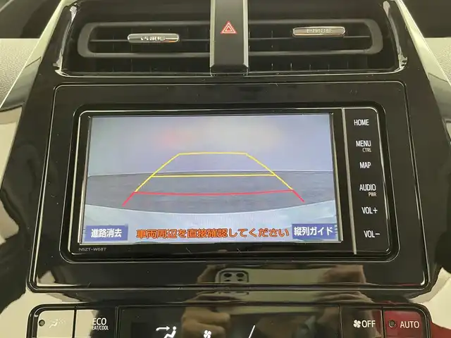 トヨタ プリウス Sツーリングセレクション 大分県 2019(平31)年 4.7万km ホワイトパールクリスタルシャイン モデリスタエアロ/（フロント/サイド/リア）/トヨタセーフティーセンス/・プリクラッシュセーフティー/・LDA/・オートハイビーム/・踏み間違え防止/・レーダークルーズコントロール/TEIN車高調/純正ナビ/（フルセグ/CD/DVD/Bluetooth）/ビルトインETC/バックカメラ/前席シートヒーター/前方ドライブレコーダー/ステアリングスイッチ/オートリトラミラー/スマートキー・プッシュスタート/社外19インチアルミホイール/保証書・取扱説明書