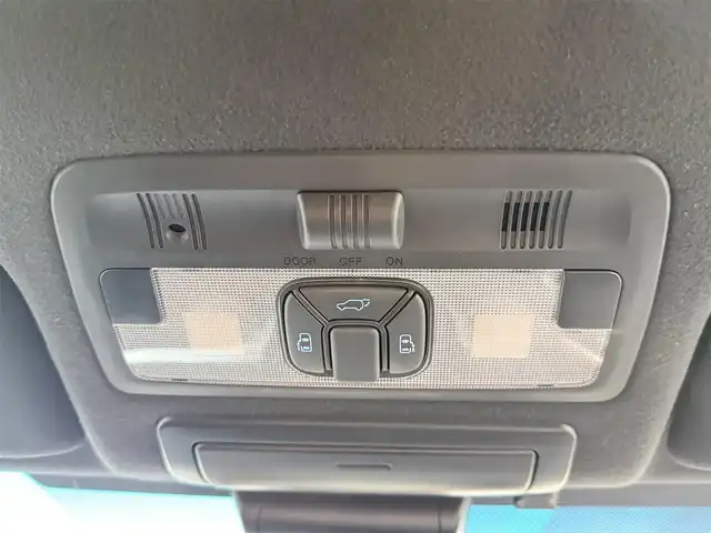 トヨタ エスティマ アエラス プレミアム G 兵庫県 2016(平28)年 6万km スパークリングブラックパールクリスタルシャイン TRDフルエアロ/純正ナビ(NSZT-Y64T)/アルパイン12.8型後席モニター/(CD/BT/SD)/フルセグTV/両側パワースライドドア/バックカメラ/ETC/衝突軽減ブレーキ/クルーズコントロール/社外レーダー/ハーフレザーシート/前席シートヒーター/オットマン/電動リアゲート/LEDヘッドライト/オートハイビーム/社外レーダー/スマートキー/純正フロアマット/純正アルミ18インチ