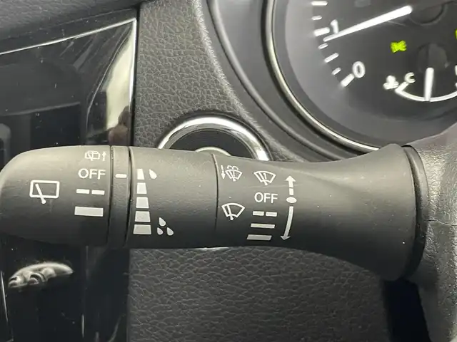 日産 エクストレイル 20Xi 埼玉県 2019(令1)年 4.1万km ブリリアントホワイトパール プロパイロット 社外10インチフローティングナビ アラウンドビューモニター パワーバックドア ルーフレール ドラレコ ETC コーナーセンサー Bluetooth 地デジTV LEDヘッドライト