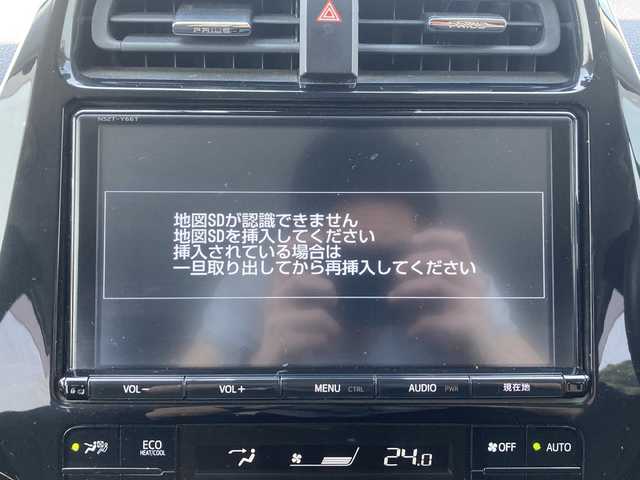 トヨタ プリウス Sセーフティプラス 佐賀県 2018(平30)年 7.2万km アティチュードブラックマイカ 純正9インチナビ/バックカメラ/トヨタセーフティセンス/・プリクラッシュセーフティ/・レーンディパーチャーアラート/・オートハイビーム/・アダプティブクルーズコントロール/・先行者発進警告/クリアランスソナー/パーキングアシスト/ビルトインETC2.0/ステアリングスイッチ/プッシュスタート/スマートキー/LEDヘッドライト/フォグライト/純正アルミホイール