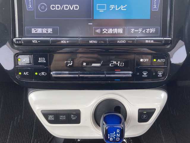 トヨタ プリウス Sセーフティプラス 佐賀県 2018(平30)年 7.2万km アティチュードブラックマイカ 純正9インチナビ/バックカメラ/トヨタセーフティセンス/・プリクラッシュセーフティ/・レーンディパーチャーアラート/・オートハイビーム/・アダプティブクルーズコントロール/・先行者発進警告/クリアランスソナー/パーキングアシスト/ビルトインETC2.0/ステアリングスイッチ/プッシュスタート/スマートキー/LEDヘッドライト/フォグライト/純正アルミホイール