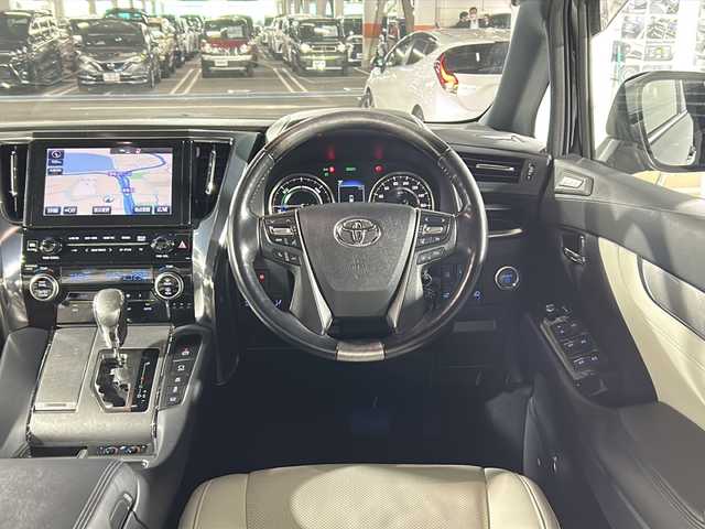 トヨタ アルファードハイブリット エグゼクティブ ラウンジ S 福岡県 2018(平30)年 3.7万km ブラック 純正ナビAM DM DVD SD USB Bluetooth接続フルセグTV ドライブレコーダー/モデリスエアロ /両側パワースライドドア　パワーバックドア /サンルーフ/JBLサウンド /シートメモリ シートヒーター エアシート ステアリングヒーター/ETC2.0 /クルーズコントロール /フリップダウンモニター/全方位カメラ バックカメラ 前後コーナーセンサー ブラインドスポットモニター/レーンキープアシスト 衝突軽減ブレーキ/電動パーキング ブレーキホールド/オットマン/スマートキー/純正フロアマット 純正17インチホイル