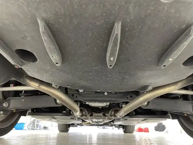 レクサス ＩＳ 200t Fスポーツ 滋賀県 2015(平27)年 3.1万km スターライトブラックガラスフレーク 禁煙車/純正ナビ/（ＣＤ／ＤＶＤ／Ｂｌｕｅｔｏｏｔｈ／ワンセグ）/運転席助手席シートヒーター/運転席助手席パワーシート/パドルシフト/ハーフレザー/バックカメラ/ＵＳＢ/ＬＥＤヘッドライト/クルーズコントロール